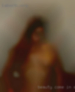 Beauty come in in swinger club many forms.