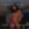 Looking naked women looking