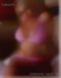 Someone Kansas City, Missouri open minded and relaxed.